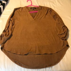Long sleeve tunic in camel color